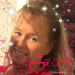 Meet your Posher, Gina